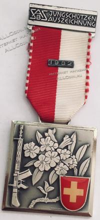 #237 Швейцария спорт Медаль Знаки. Юношеские стрельбы. 1982 год.