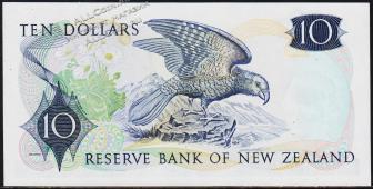 Новая Зеландия 10 долларов 1977-81г. P.166d - XF - Новая Зеландия 10 долларов 1977-81г. P.166d - XF