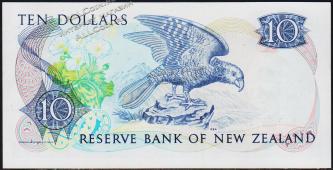 Новая Зеландия 10 долларов 1985-89г. P.172в - UNC - Новая Зеландия 10 долларов 1985-89г. P.172в - UNC