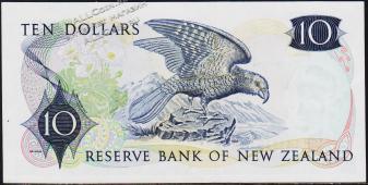 Новая Зеландия 10 долларов 1975-77г. P.166c - UNC- - Новая Зеландия 10 долларов 1975-77г. P.166c - UNC-