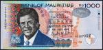 Маврикий 1000 рупий 1999г. P.54а - UNC