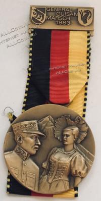 #206 Швейцария спорт Медаль Знаки.  Марш имени Генерала Гусана. 1983 год.