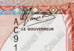 Банкнота Мадагаскар 500 франков (100 ариари) 1988-93 года. P.71а - UNC - Банкнота Мадагаскар 500 франков (100 ариари) 1988-93 года. P.71а - UNC