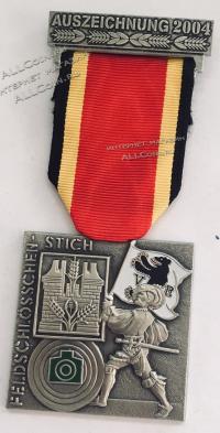 #226 Швейцария спорт Медаль Знаки. Стрелковый фестиваль Фельдшлоссен в округе Ауссероден. 2004 год.